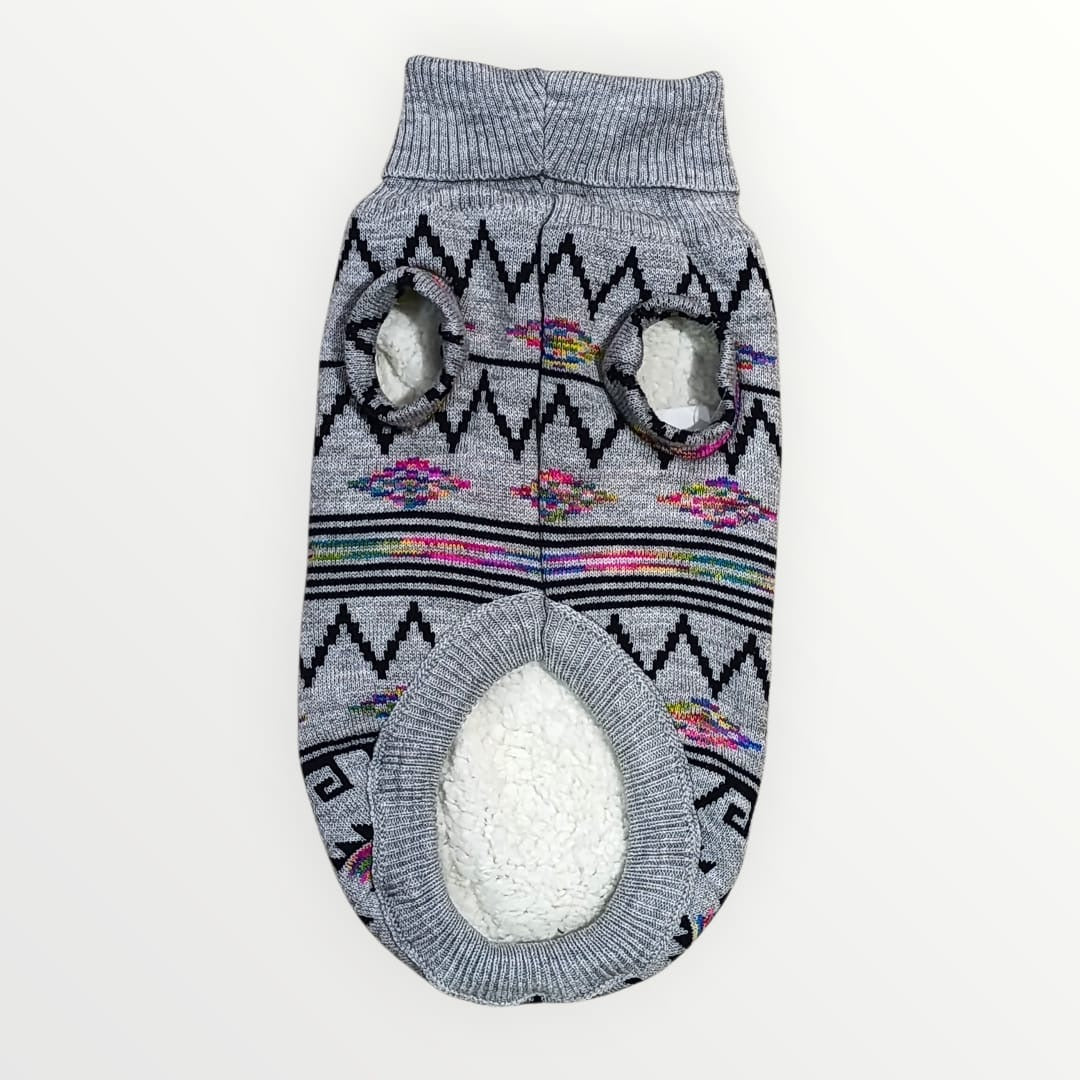 Suéter huichol tejido con borrega