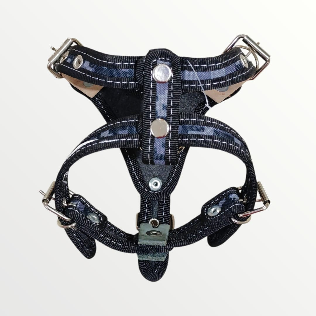 Pechera reforzada estilo militar