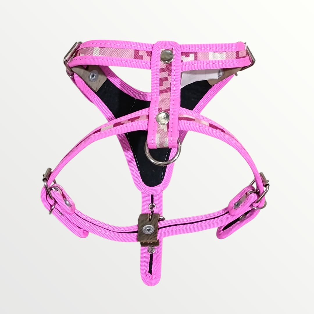 Pechera reforzada estilo militar