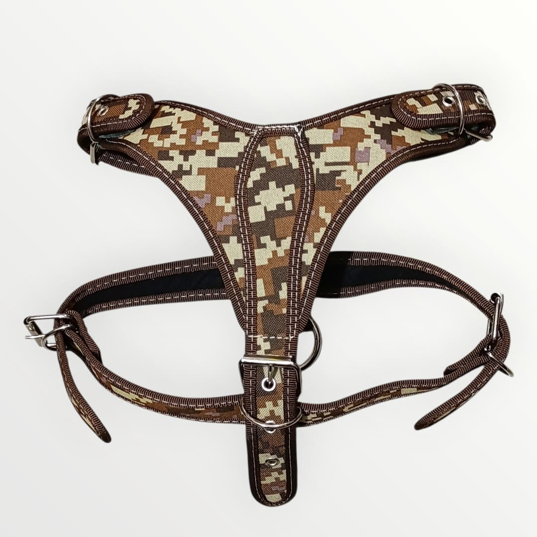 Pechera reforzada estilo militar