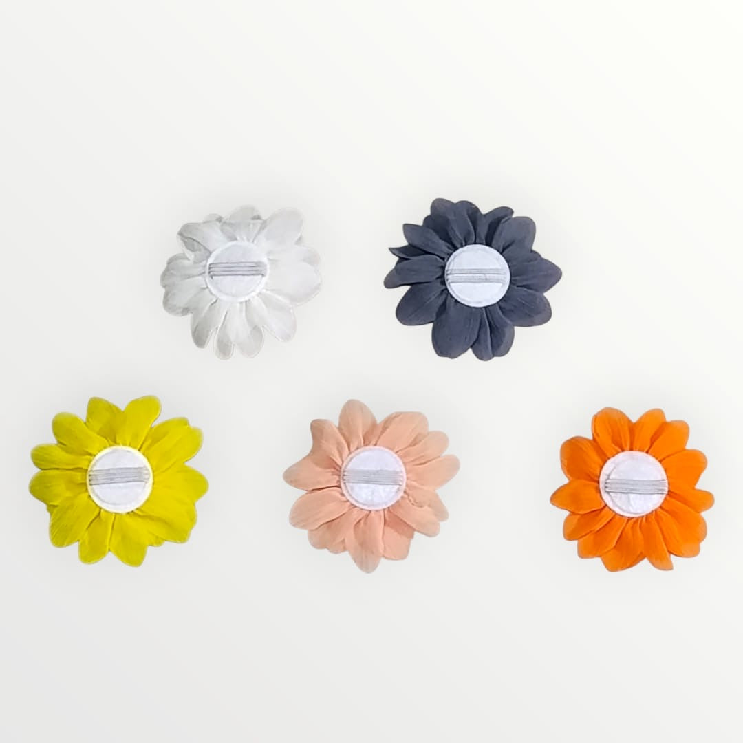 Flor para collar con perlas